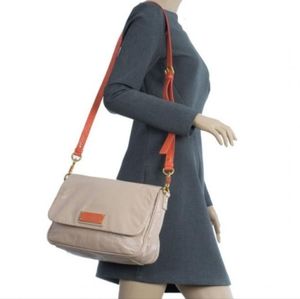 Marc Jacobs| 🔥Taupe Glazed Leather Lea🔥 Crossbody